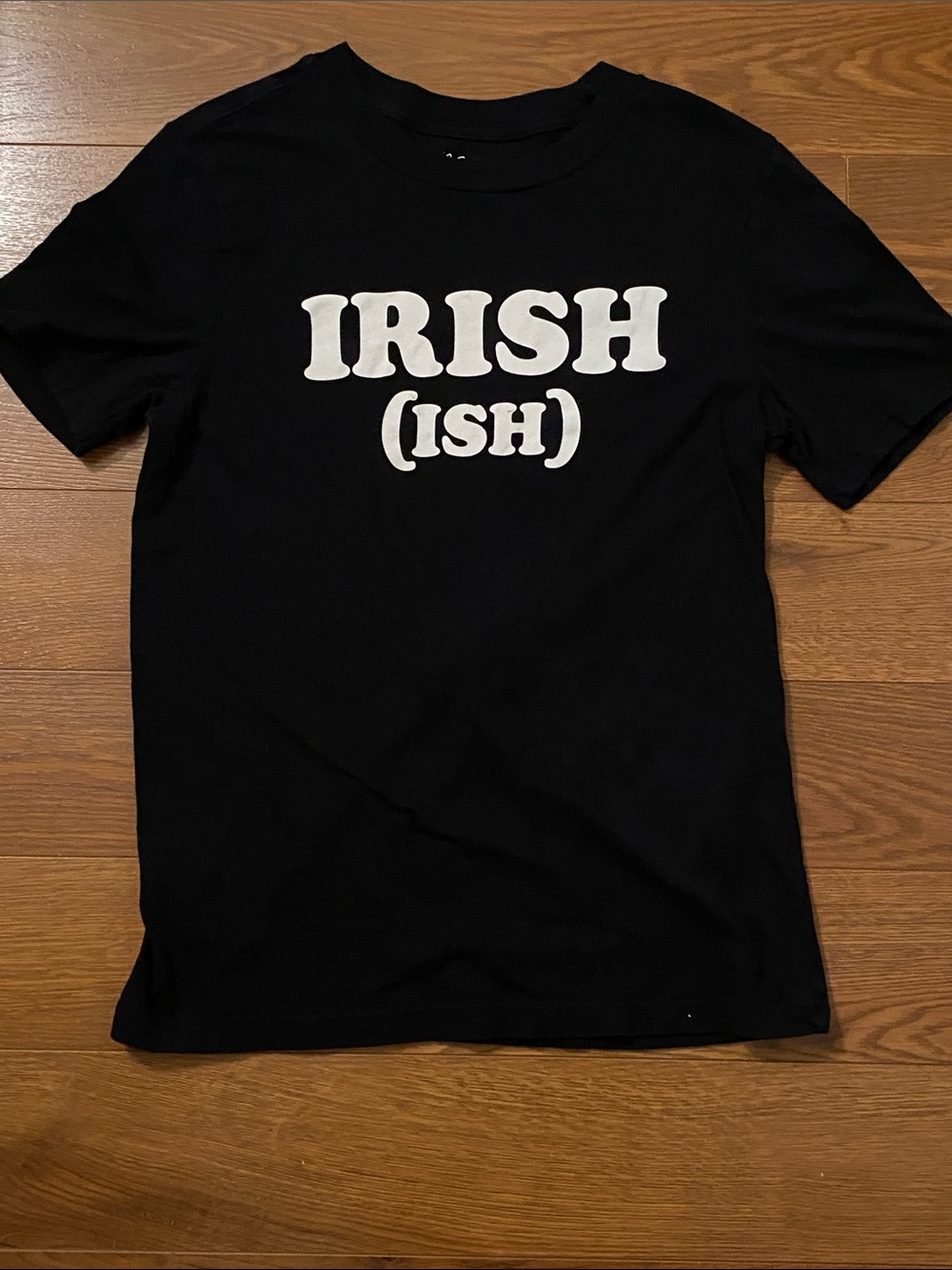 IRISH (ISH) Graphic Crew Neck Short Sleeve Tee Medium- Black by City Streets